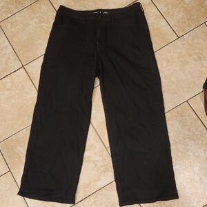 Old Navy Women's Wide Leg Black Jeans